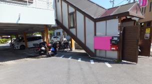 室町駐車場バイク駐輪場
